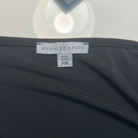 Annalee + Hope Long Sleeve Shift Mini Dress - Picture 5 of 5